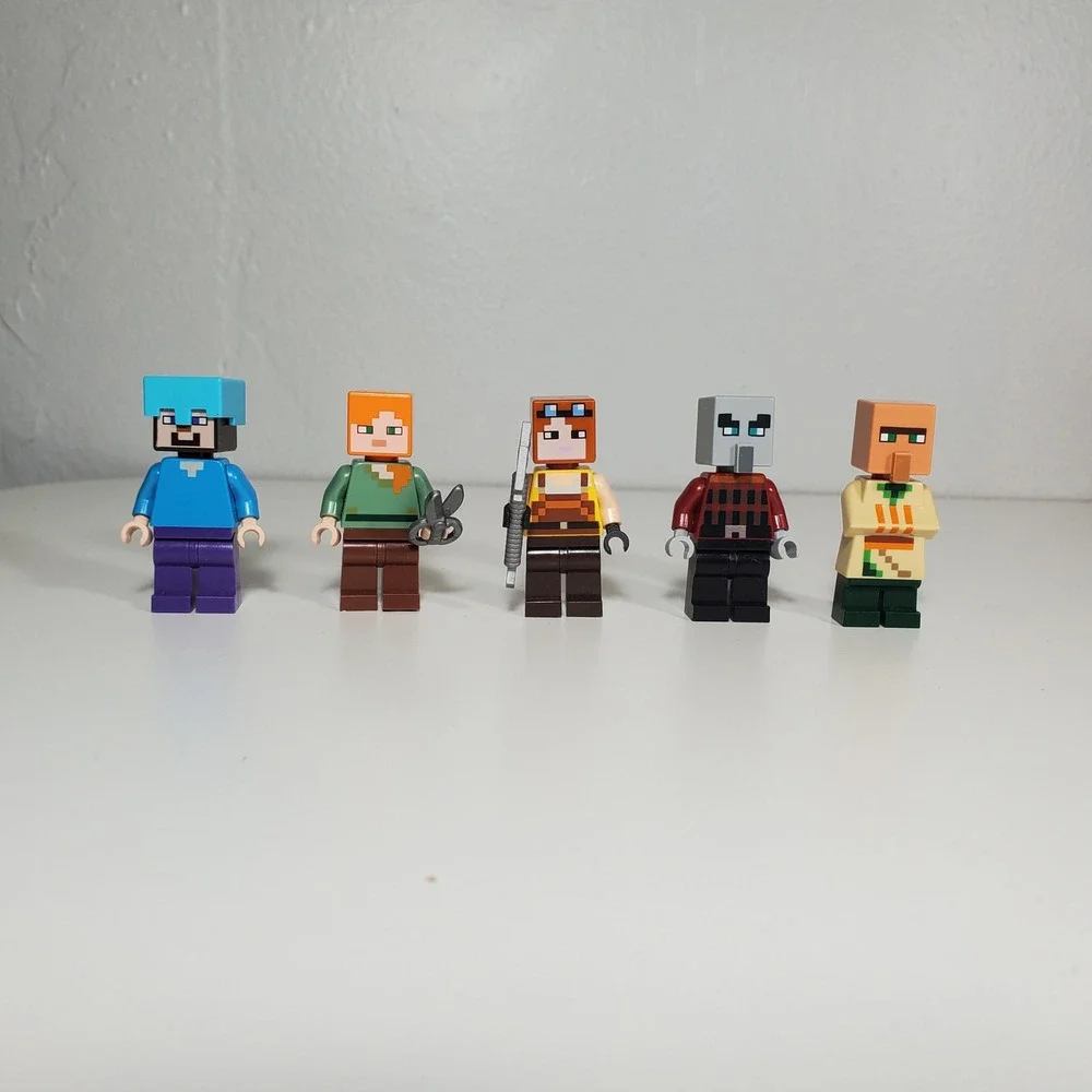 Lego Minecraft Minifigures Lot 5 Figures Steve Alex Blacksmith Pillager Villager